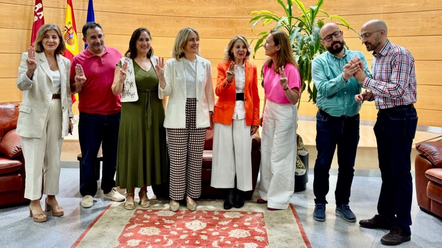Política Social impulsa la nueva modalidad de adopción y acogimiento familiar