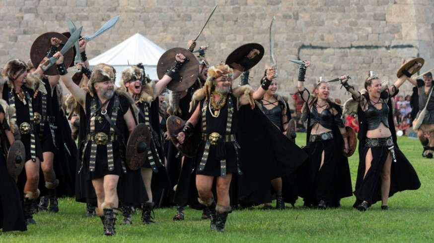 Tropas y legiones animan a vestirse de época para vivir las fiestas de Carthagineses y Romanos