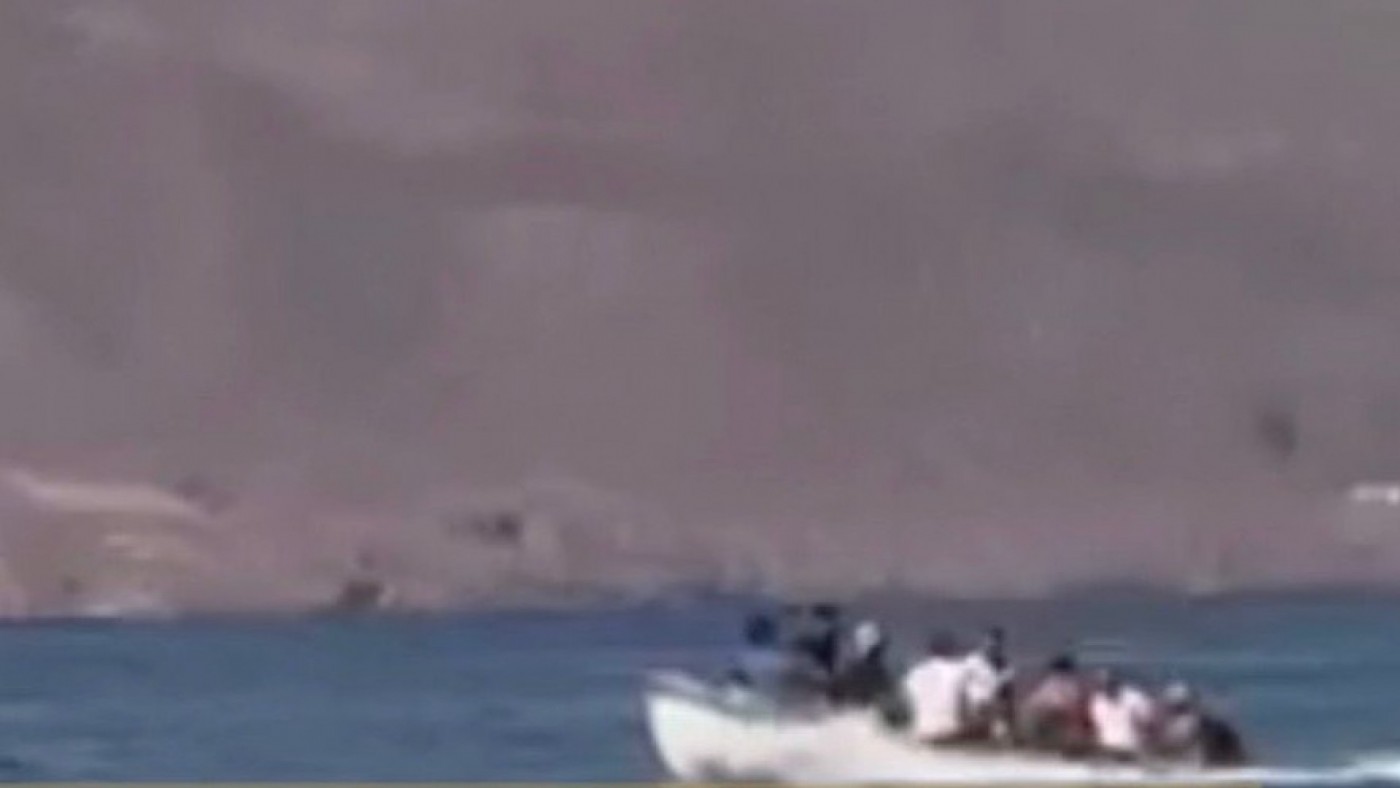 Una nueva patera con nueve personas toca tierra en Cabo Cope, Águilas