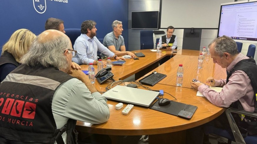 López Miras pide tranquilidad y garantiza el suministro eléctrico de hospitales y centros sanitarios