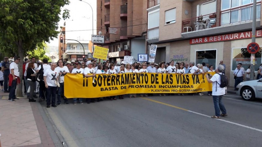Manifestación de la Plataforma Pro Soterramiento