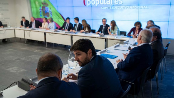 López Miras asiste a la reunión del Comité Ejecutivo Nacional del PP