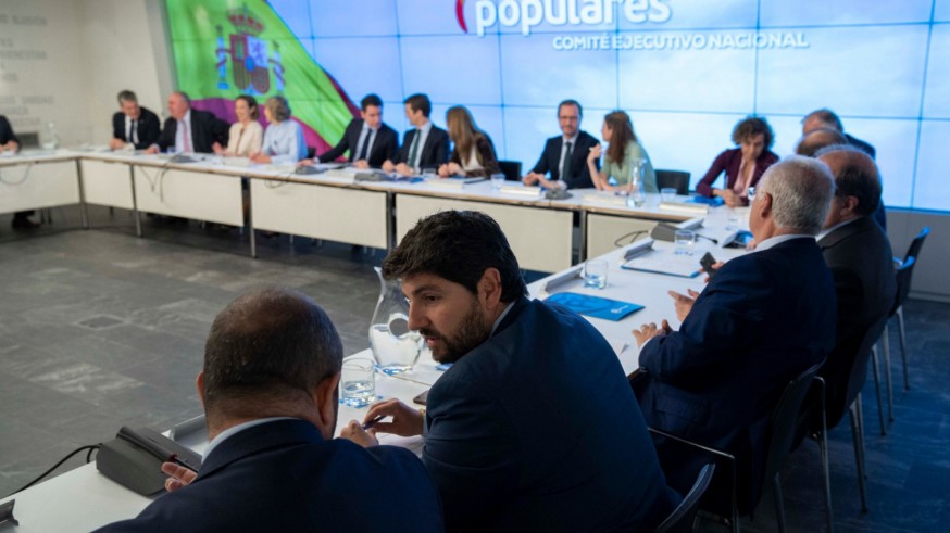 López Miras asiste a la reunión del Comité Ejecutivo Nacional del PP