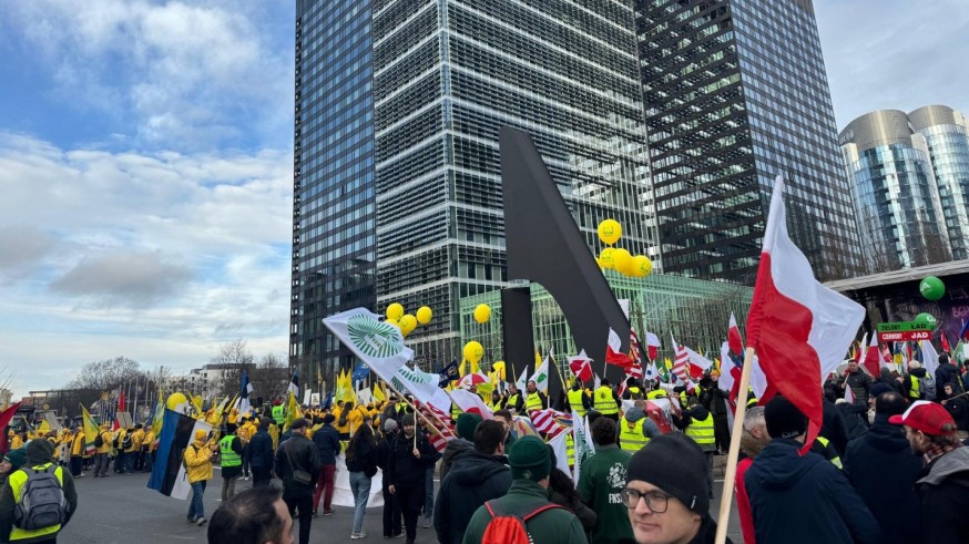 El campo europeo se rebela en Bruselas contra las políticas agrarias de la Comisión Europea