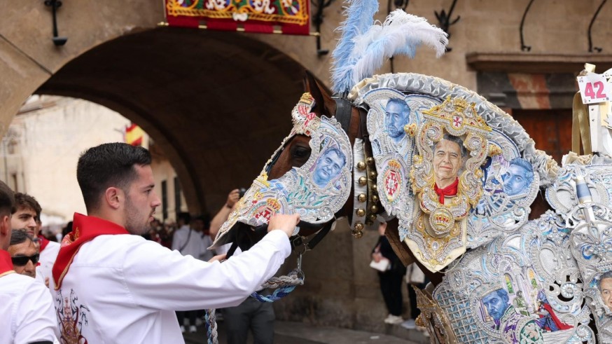 Caravaca de la Cruz vibra con la pasión y el arte de los Caballos del Vino 2026