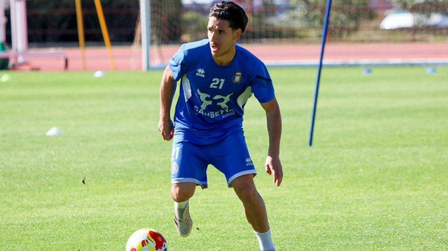 El Águilas pesca al joven Adri Heredia