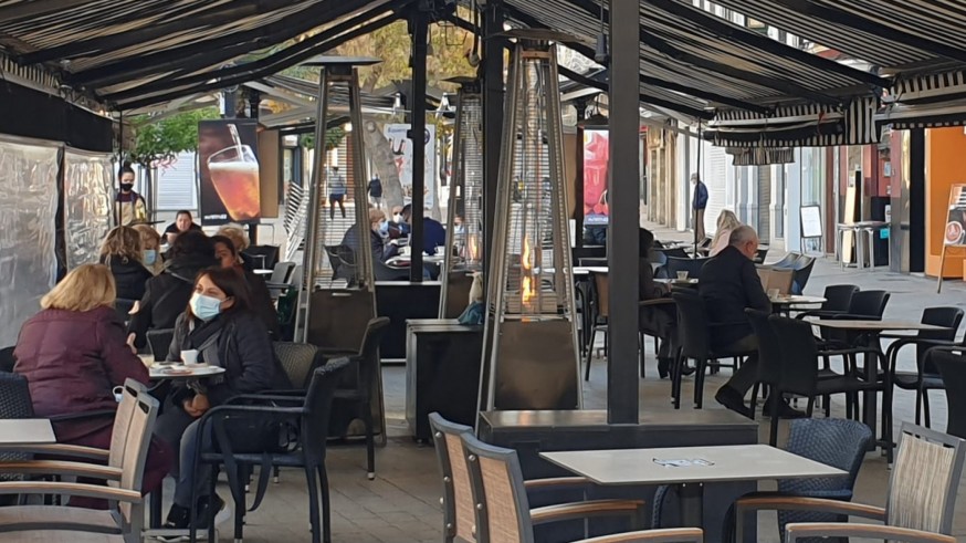 Imagen en una terraza de Murcia