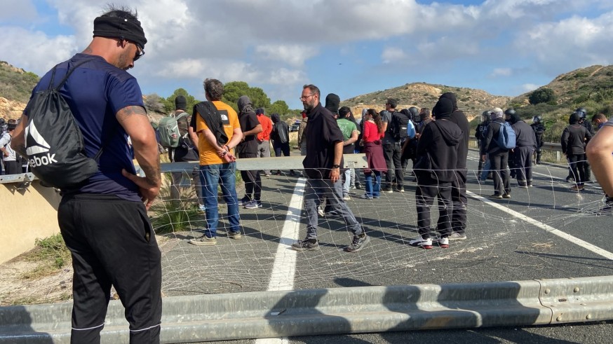 Sin acuerdo entre sindicatos y patronal, la huelga del metal sigue adelante en la Región