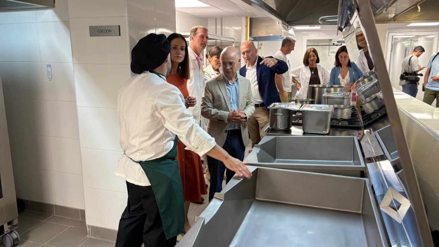 El hospital Morales Meseguer estrena una cocina renovada tras una inversión de 1,5 millones de euros