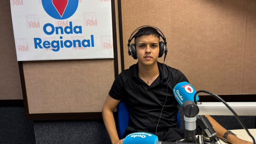 Asley Moreira, el joven cubano que cruzó medio mundo para encontrar una vida mejor en Murcia