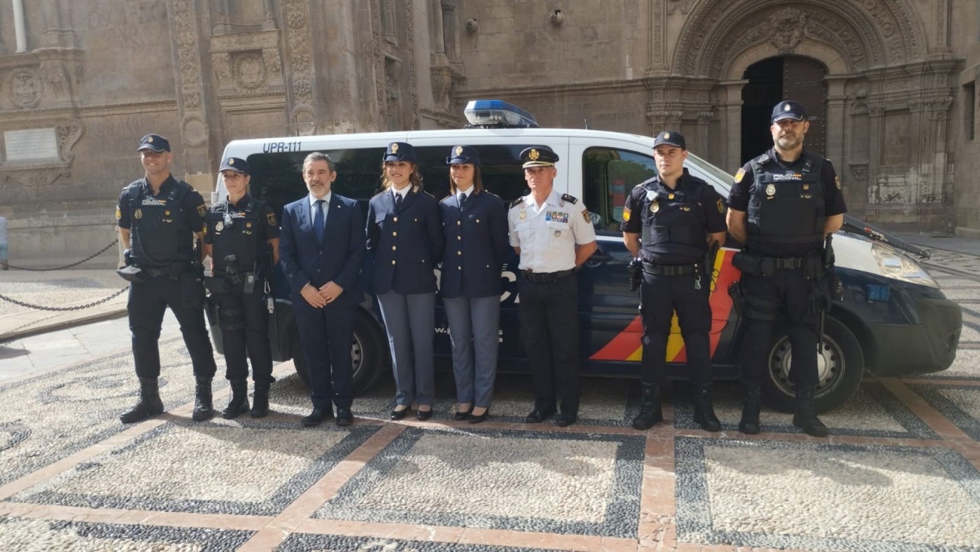 Dos agentes italianas refuerzan la seguridad ciudadana con la Policía Nacional