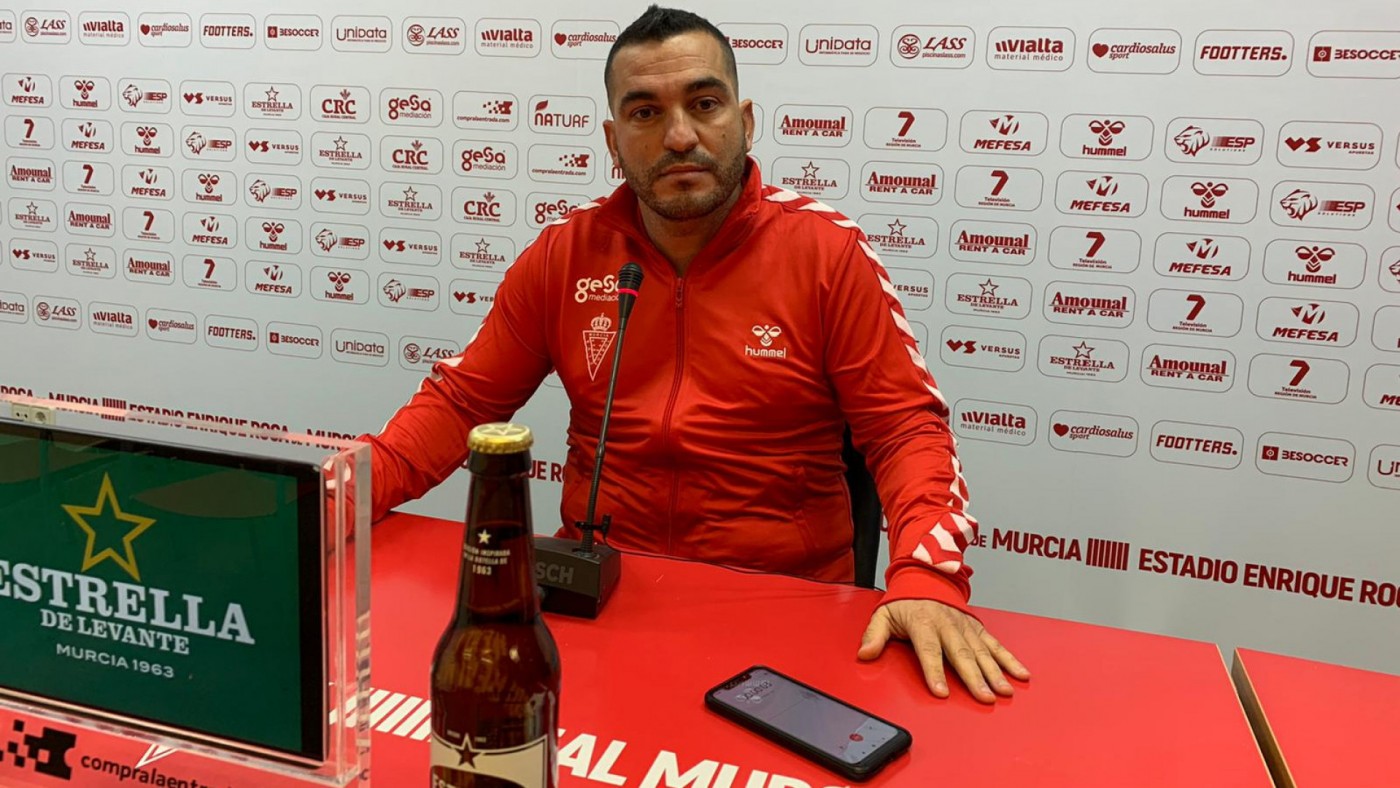 Adrián Hernández: "Algunos nos daban por descendidos en Navidad, pero el equipo va a más"