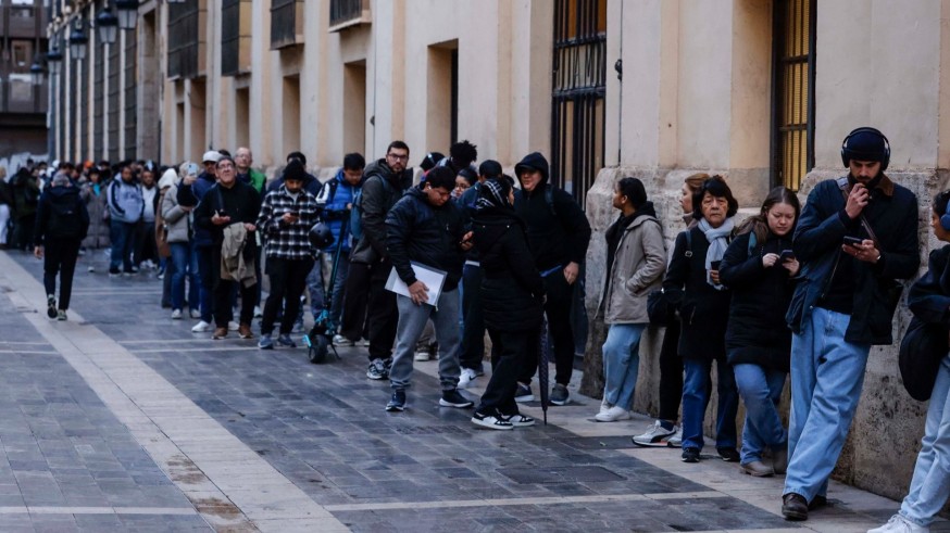 Más de 130.000 migrantes han formalizado su solicitud de regularización