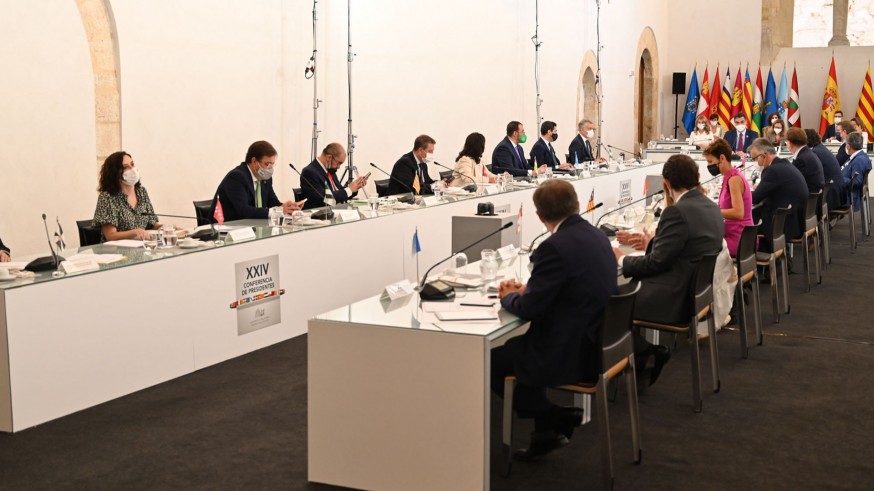 Comienza la reunión de Sánchez con los presidentes autonómicos para abordar la situación del Covid-19
