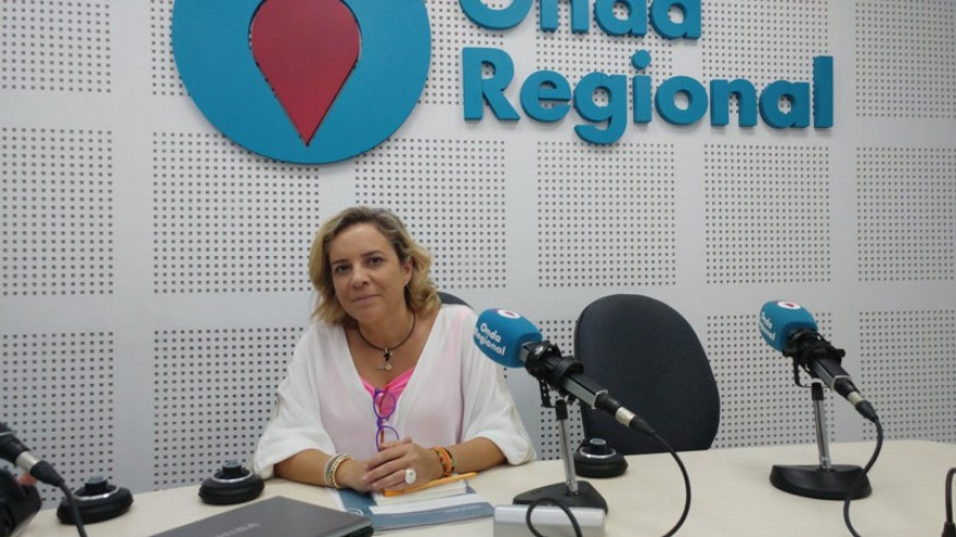 Adela Martínez-Cachá, consejera de Educación, Juventud y Deportes en Onda Regional