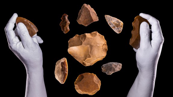‘Ancestros’, una mirada al pasado neandertal de la Región de Murcia