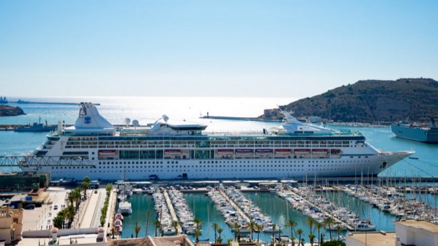 Cartagena espera más 75.000 cruceristas este verano