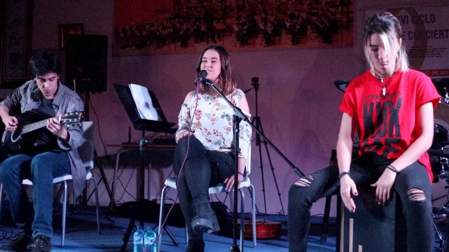 MIRANDO AL MAR. Yecla continúa con su programa 'Músicas del aire, las noches al raso'