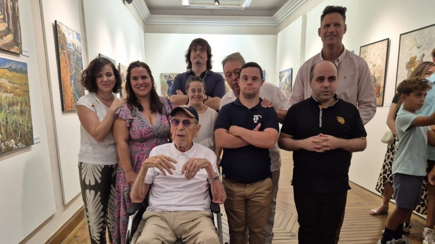 Yecla. Homenaje al artista Ricolópez