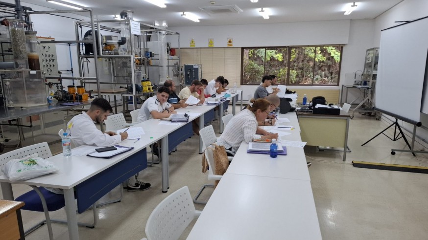 El SEF oferta un curso con prácticas en Repsol que da derecho a bolsa de trabajo