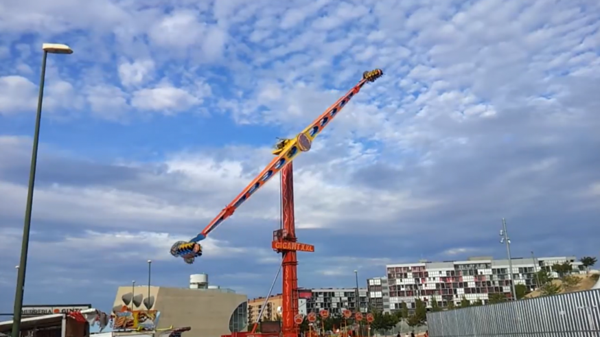 Una de las tres nuevas atracciones de la Feria de Murcia alcanza 40 metros de altura