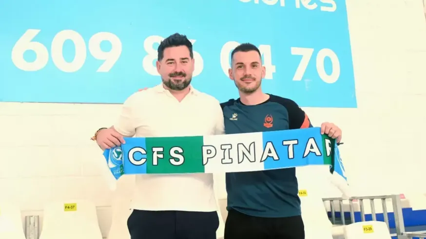 Dani Martínez: "Queremos el ascenso directo... o ser segundos y tener factor pista en el playoff"