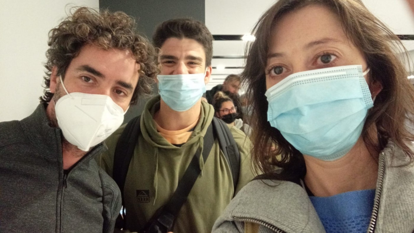 Aterrizan en Corvera los turistas murcianos atrapados en Marruecos