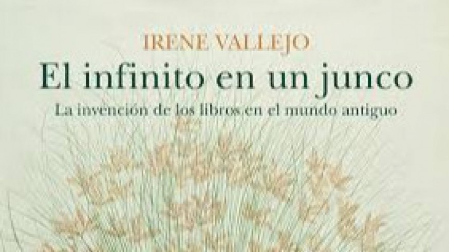 Portada del libro "El infinito en un junco" de Irene Vallejo