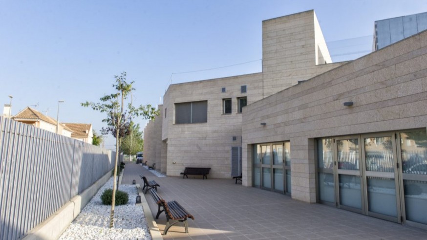 El ayuntamiento de Santomera asegura que la situación está controlada en la residencia de mayores