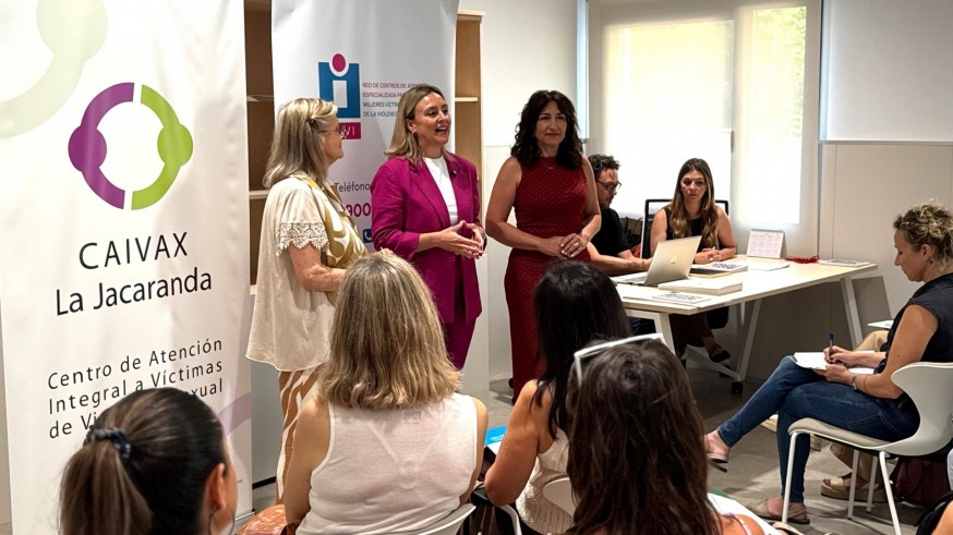 La Región implanta un modelo de atención más personalizado para mujeres víctimas de violencia de género