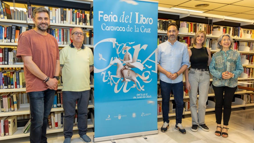 Caravaca consolida su Feria del Libro