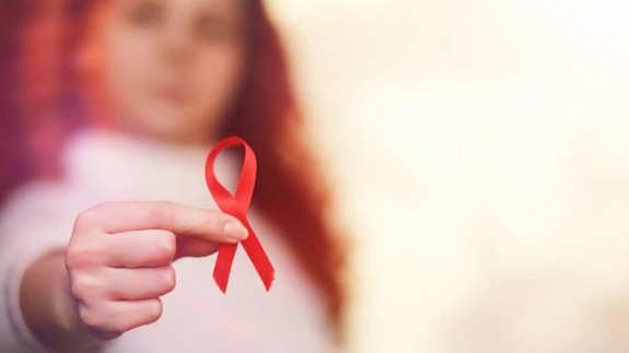 TURNO DE NOCHE. Día Mundial de la Lucha contra el Sida: en 2020 un niño contraía VIH cada dos minutos