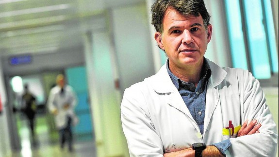 Con Enrique Bernal, coordinador covid del hospital Reina Sofía, hablamos de la situación por la pandemia