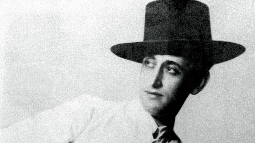 Un viaje por la memoria sentimental a través de las grandes voces de la copla