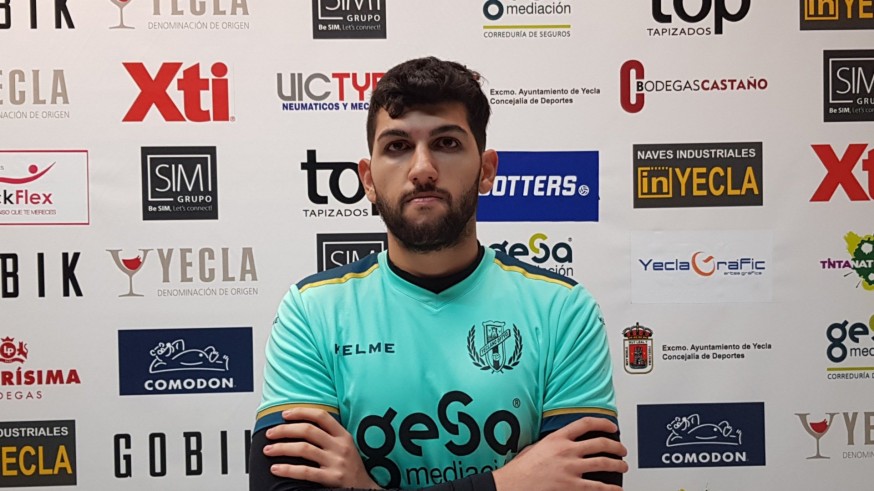 El portero armenio Albert Harutyunyan