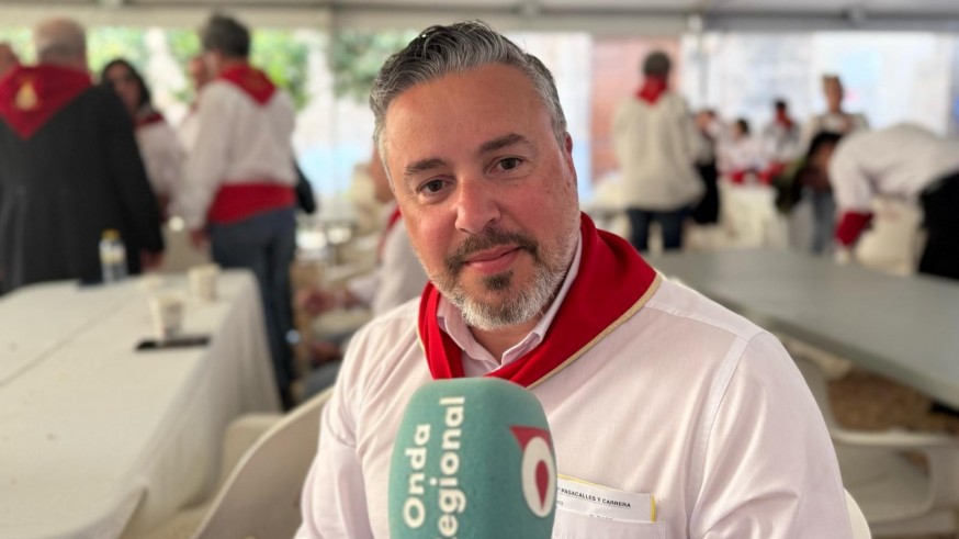 La otra fiesta de los Caballos del Vino. Los mantos y su diseño