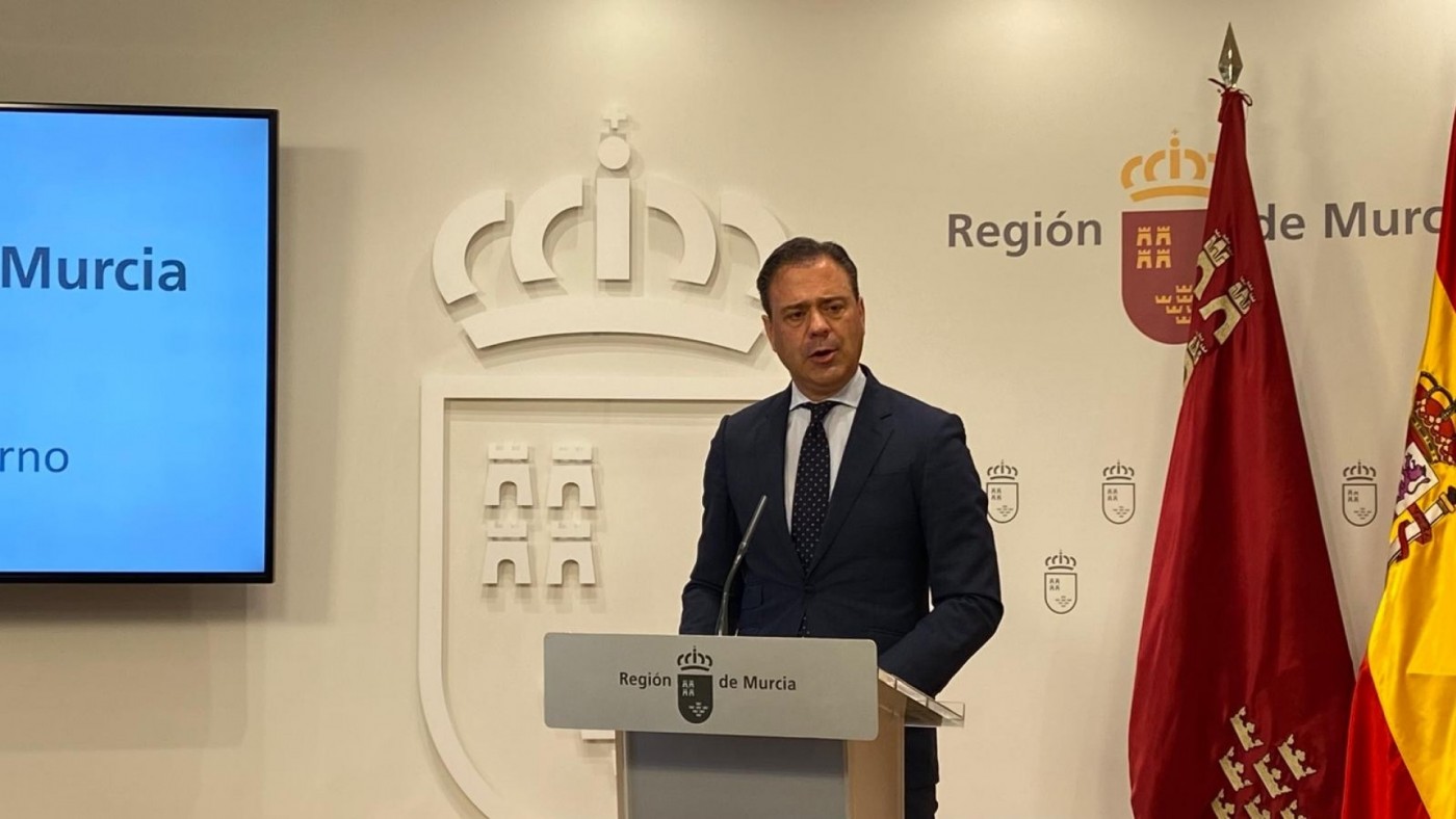 El Gobierno regional califica a Pedro Sánchez de 'chantajista profesional' 