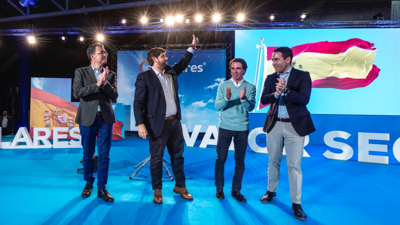 Mitin PP en el Pabellón J.M.Cagigal de Murcia