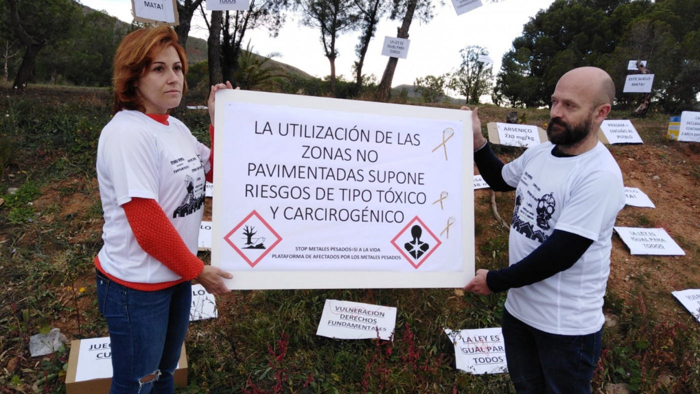 Protesta de los afectados por la contaminación de metales pesados en la Sierra Minera