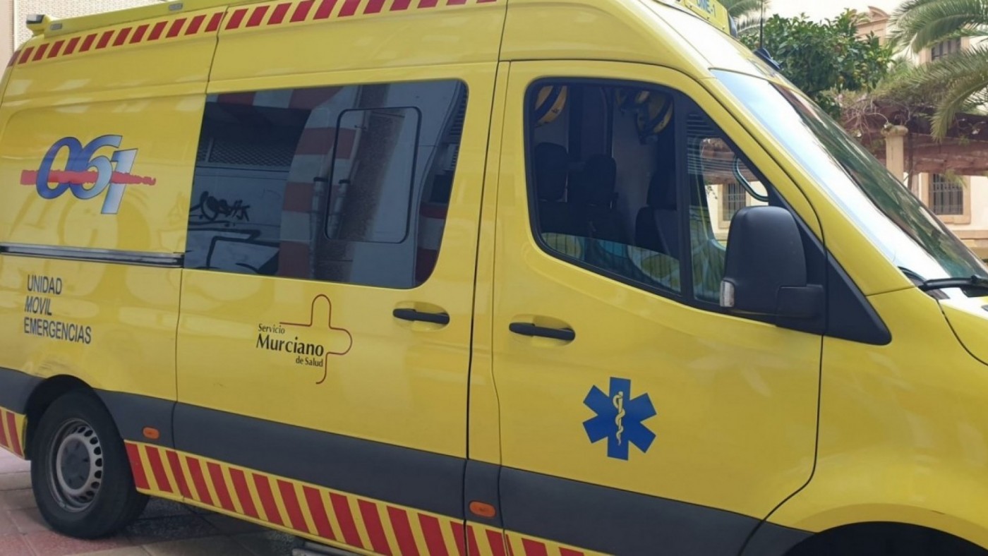 Una fallecida y siete heridos, entre ellos tres menores, en un accidente de tráfico en Lorca