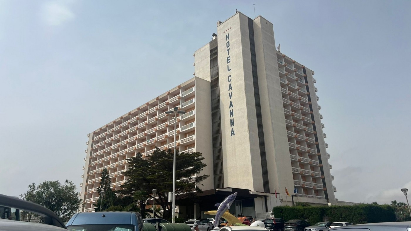 Veinte personas ingresadas, ocho de ellas niños, por el brote de salmonelosis en el hotel Cavanna