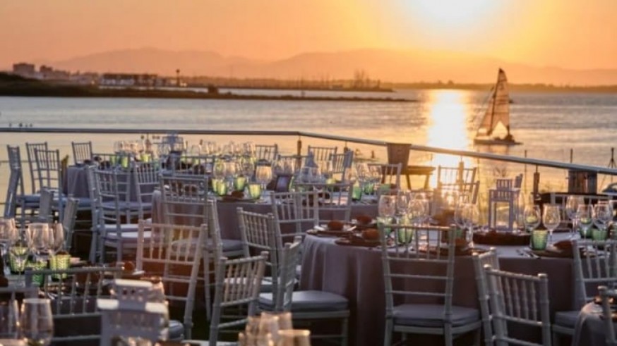 Rutas gastronómicas por la Trimilenaria. El Náutico de Islas Menores