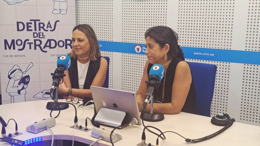 Detrás del mostrador. Bisuterapia y Deleite de tela