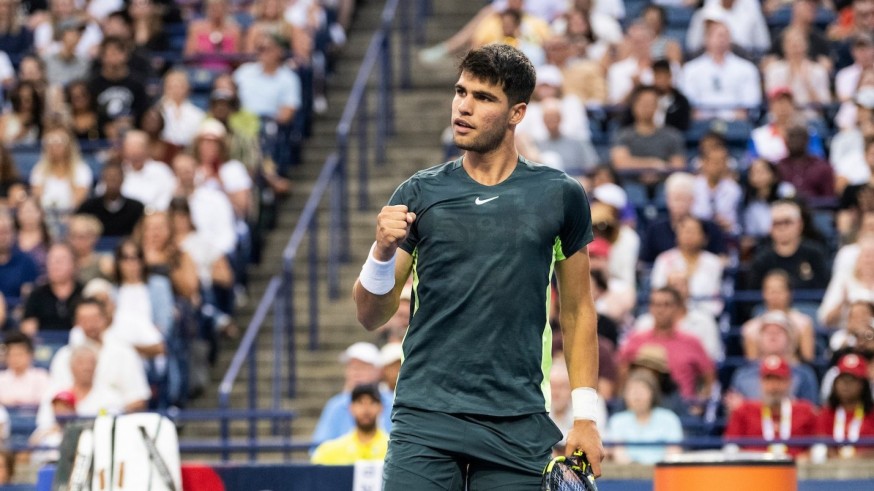  Carlos Alcaraz amaina a Ben Shelton para un buen debut en Toronto