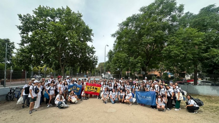 Peregrinos murcianos de la UCAM acompañan al Papa León XIV en su histórica visita a Madrid