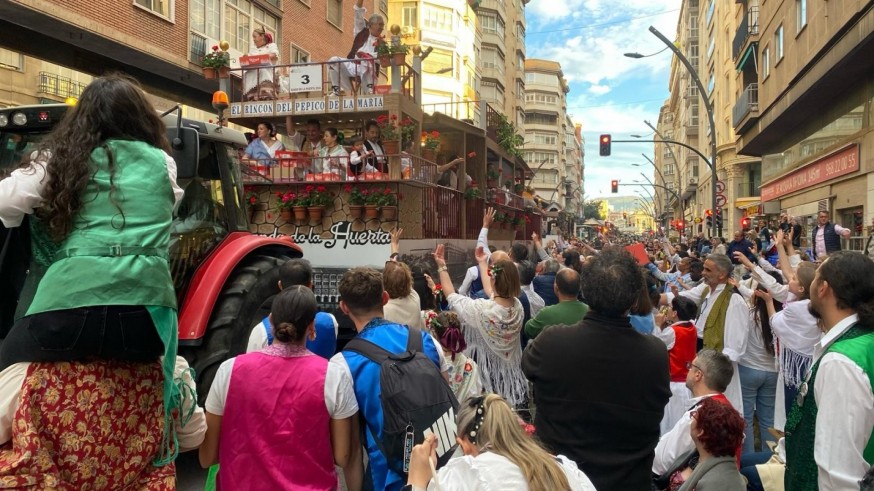 El desfile más huertano levanta pasiones en su día grande en el centro de Murcia