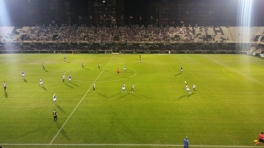 El Cartagena remonta y gana 3-1 al San Fernando