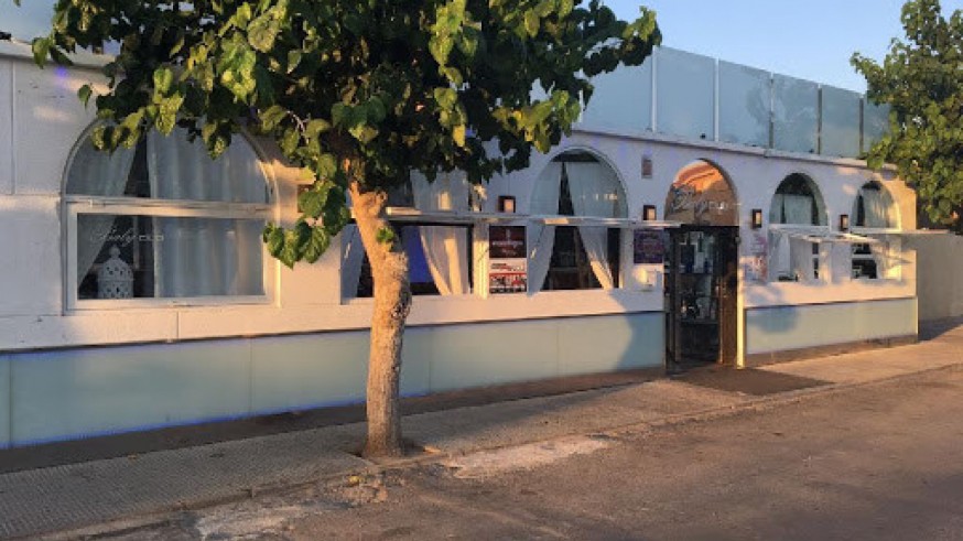 El Ayuntamiento de Los Alcázares pide aislamiento preventivo por el brote surgido en una discoteca