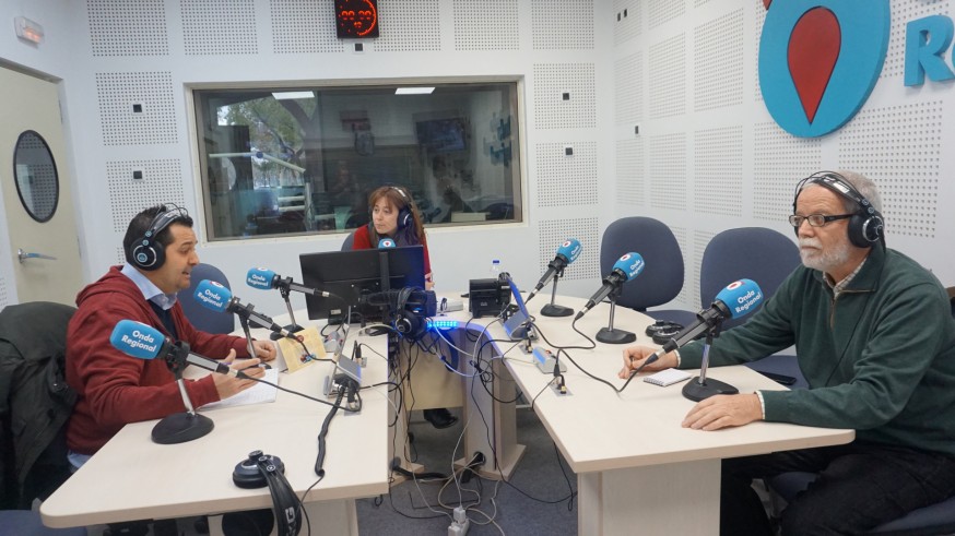 Tertulia en el informativo matinal 
