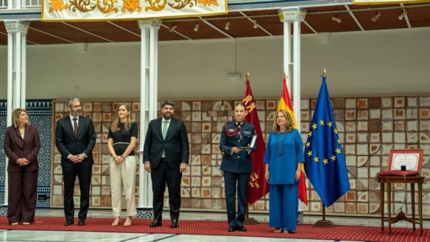 La princesa Leonor recibe la Medalla de Oro de la Asamblea Regional y refuerza su vínculo con Murcia 